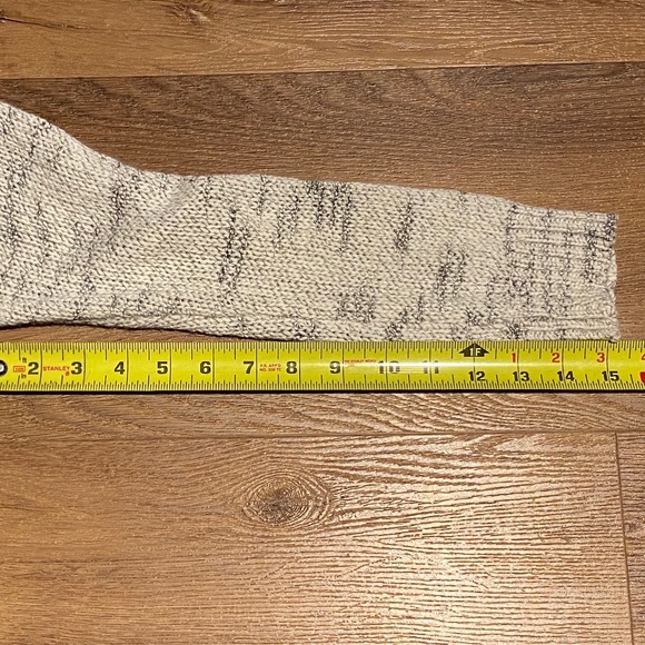 Alice + Olivia Lightweight Gray Marled Wool Blend Sweater Round Neck Women M 4-6 - Picture 8 of 12